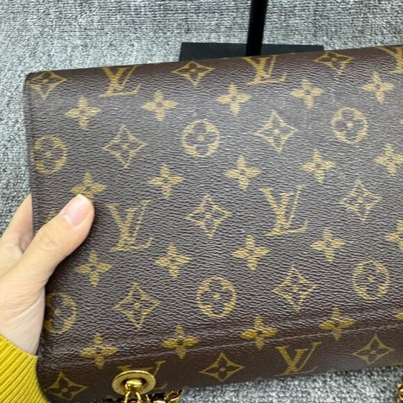 Louis Vuitton Victoire Brown Mongoram Canvas Shoulder Bag ccofb935-102525 - Picture 6 of 16